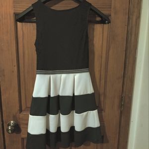 Speechless size small black and white dress